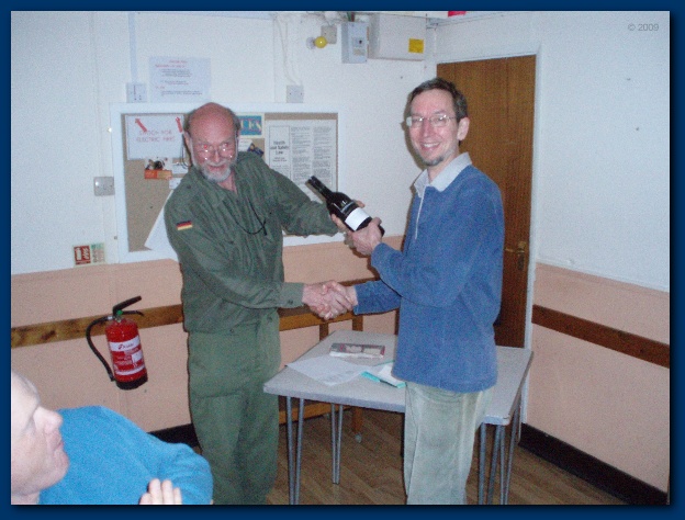 600x449 pixels (121K)